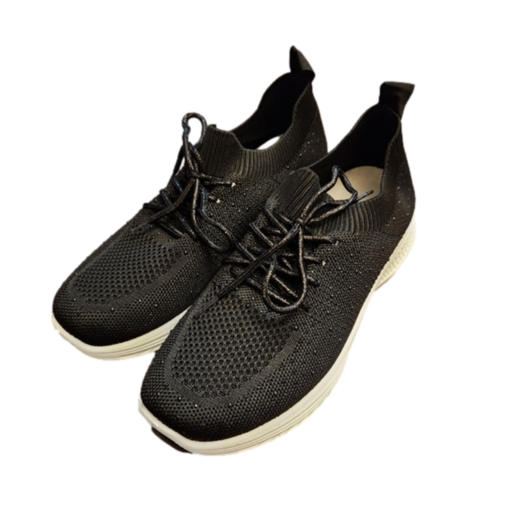 La Sheelah Black and White Knit Sneakers